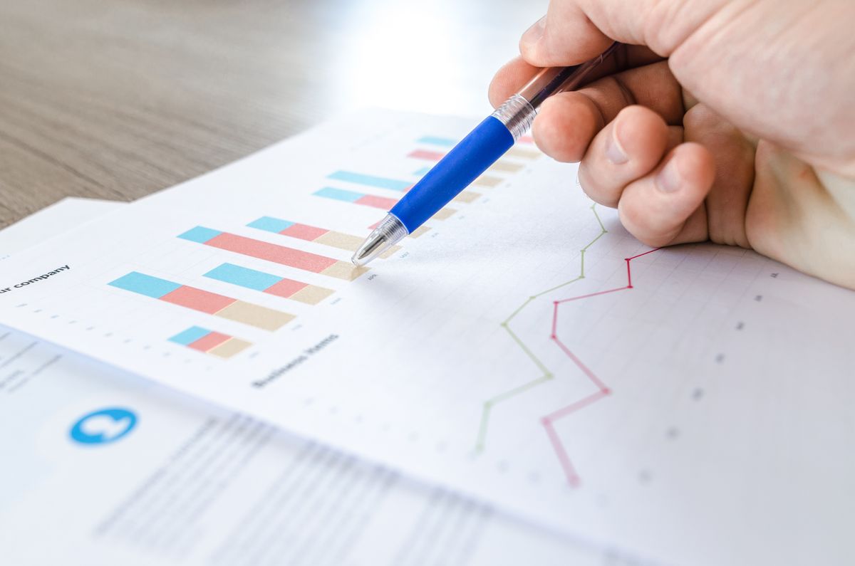 Data charts and statistics analysis for gambling addiction